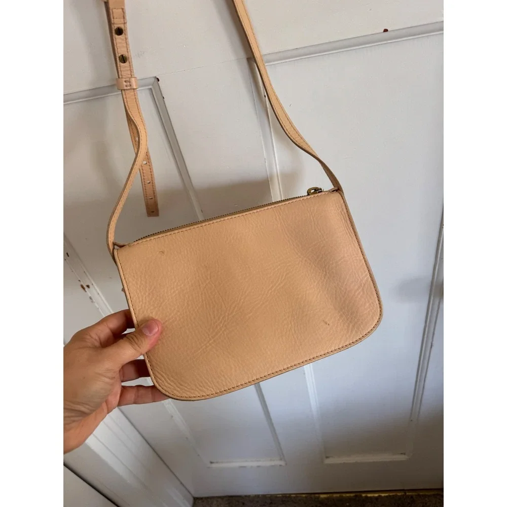 Madewell tan 
